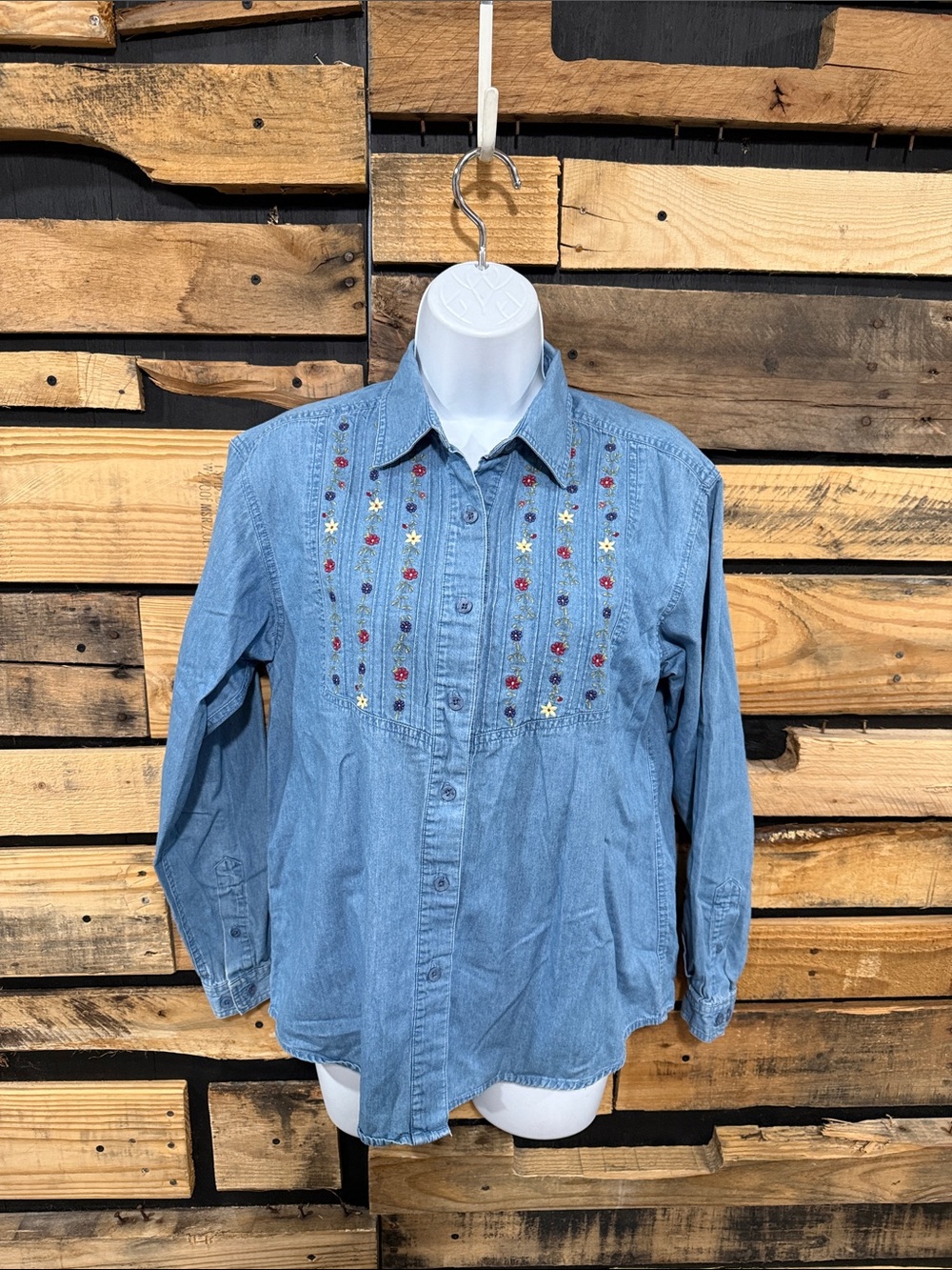 Vintage Prairie Style Boho Chambray Button Down With Floral Embroidery Size XS
